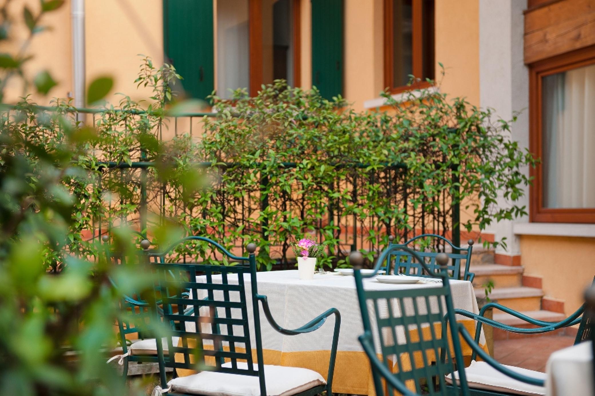 Hotel Tre Punte Gargnano Exterior foto